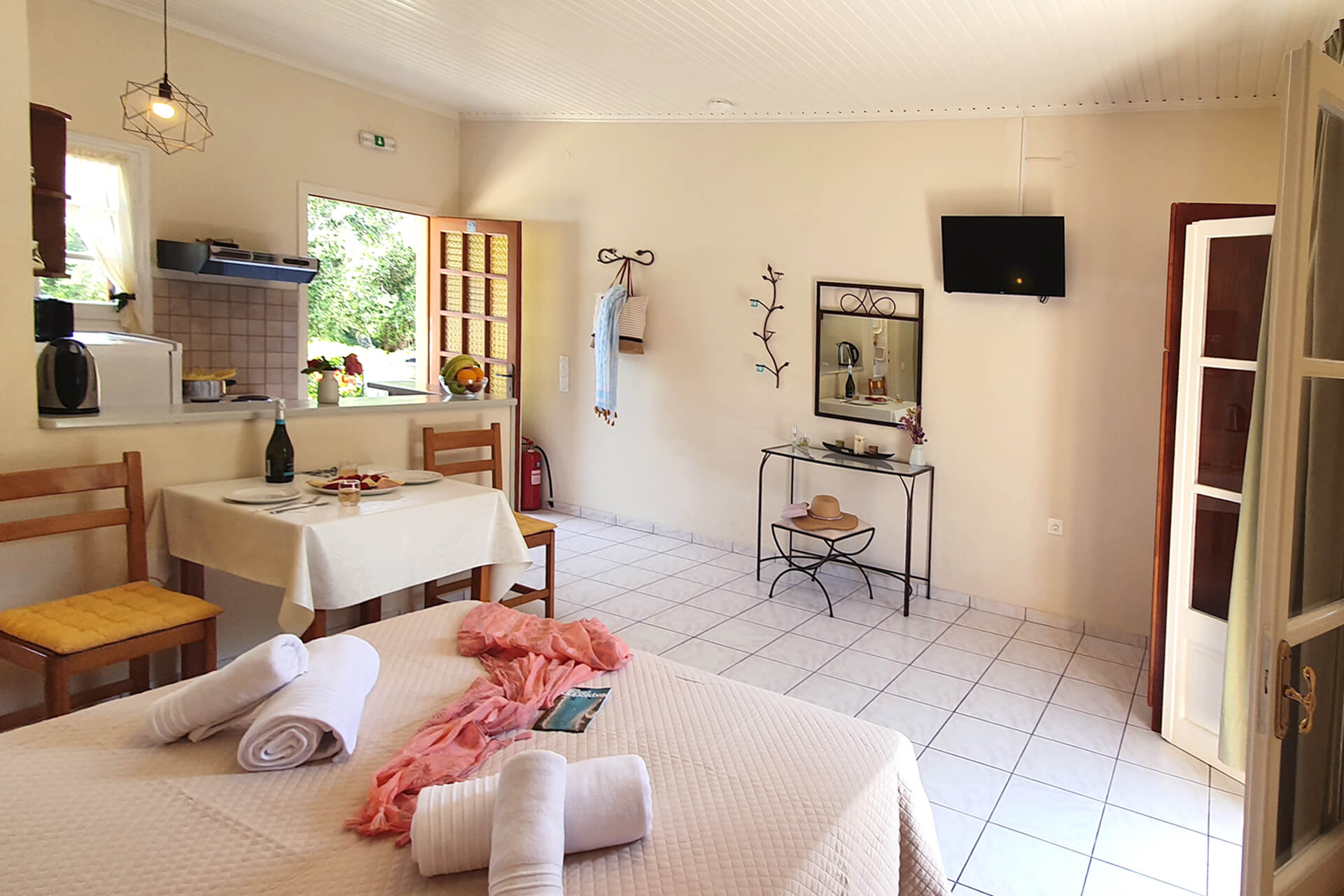 Livadi 2 open studio