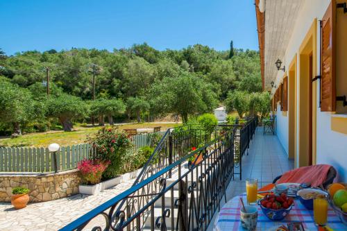 livadi-garden-view