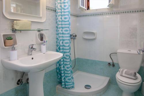 livadi_4-bathroom