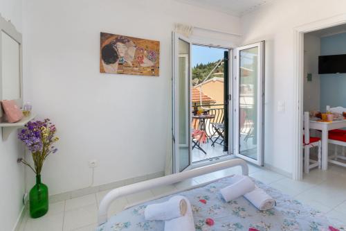 seascape_1-bedroom-view