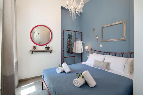 seatales-2nd-bedroom