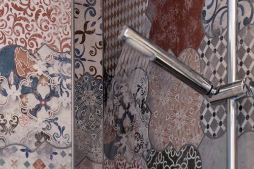 seatales-bathroom-details-2