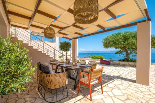 villa-terra-del-nonno-oudoor-dining