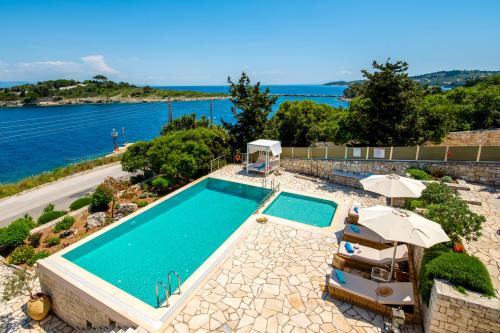 villa-terra-del-nonno-pool-view